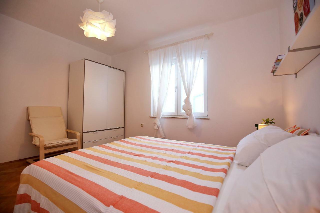 Apartments Ines Murter Exterior foto